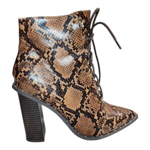Misguided Snake Skin Design Lace Up 4" Heel Sz 7 Pointy Booties Vegan Leather‎
